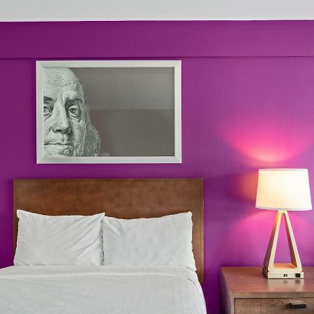 Americana Hotel Арлингтън Екстериор снимка