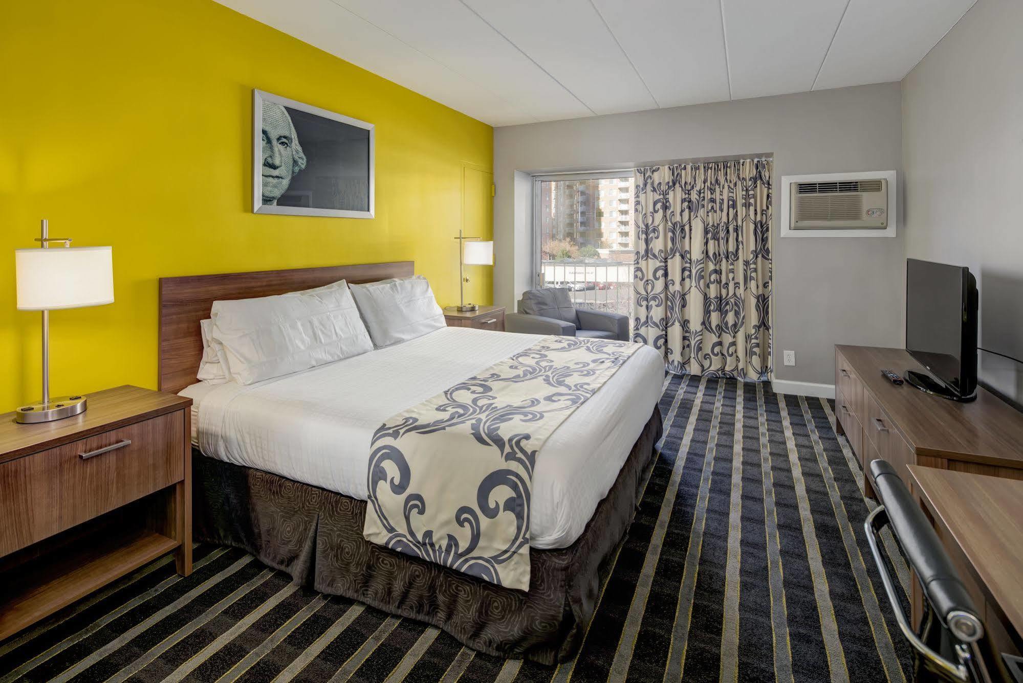 Americana Hotel Арлингтън Екстериор снимка